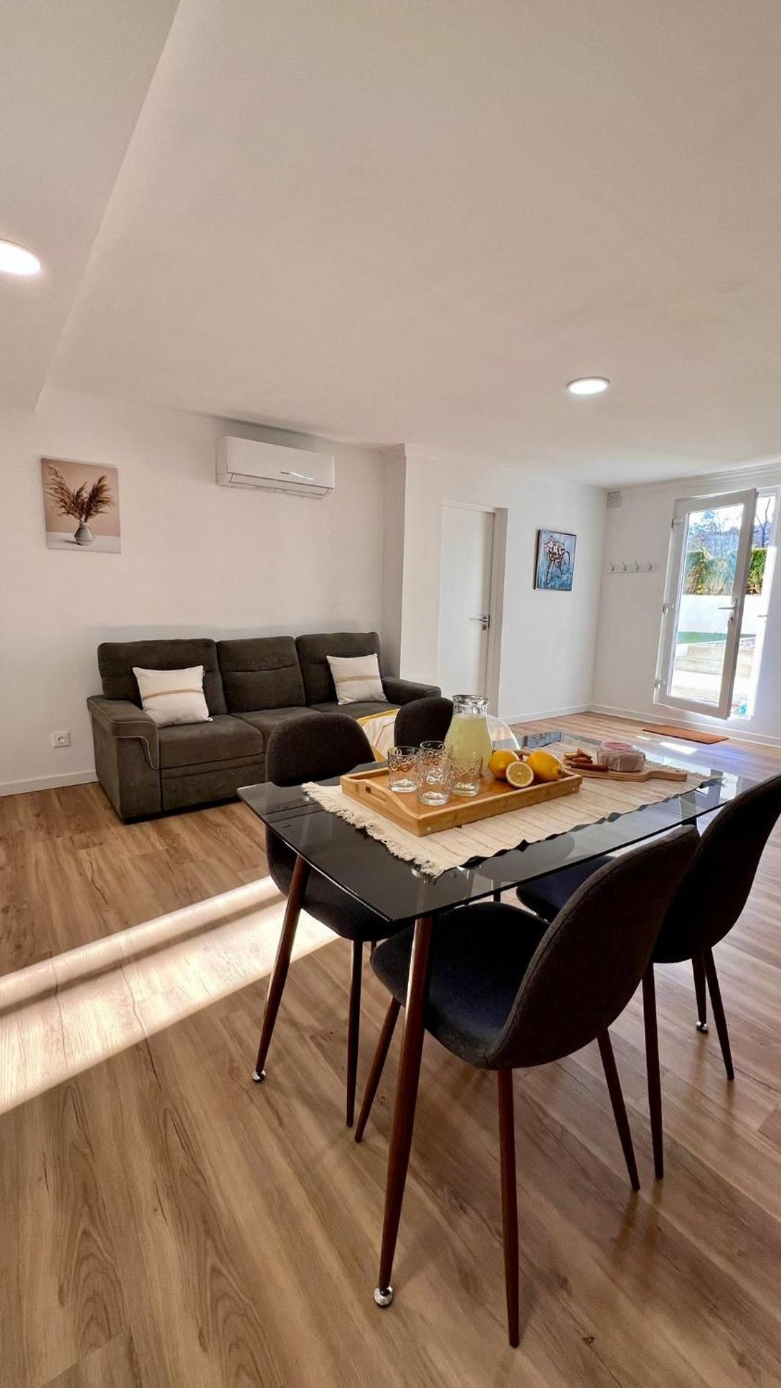 Casa Do Castro Apartment บรากันซา ภายนอก รูปภาพ